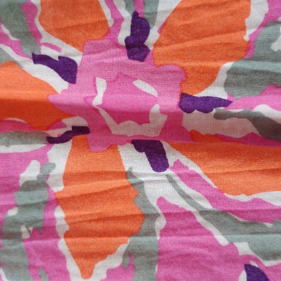 Like New Old Navy summer Dress - Picture 3 of 6